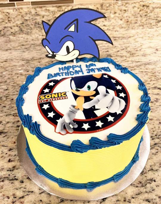 Sonic the Hedgehog Cake