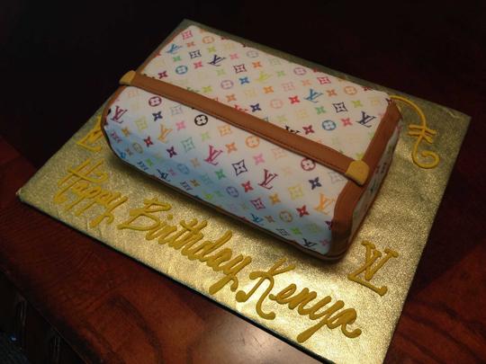 LV Cake, Purse Cake, Louis Vuitton Cake